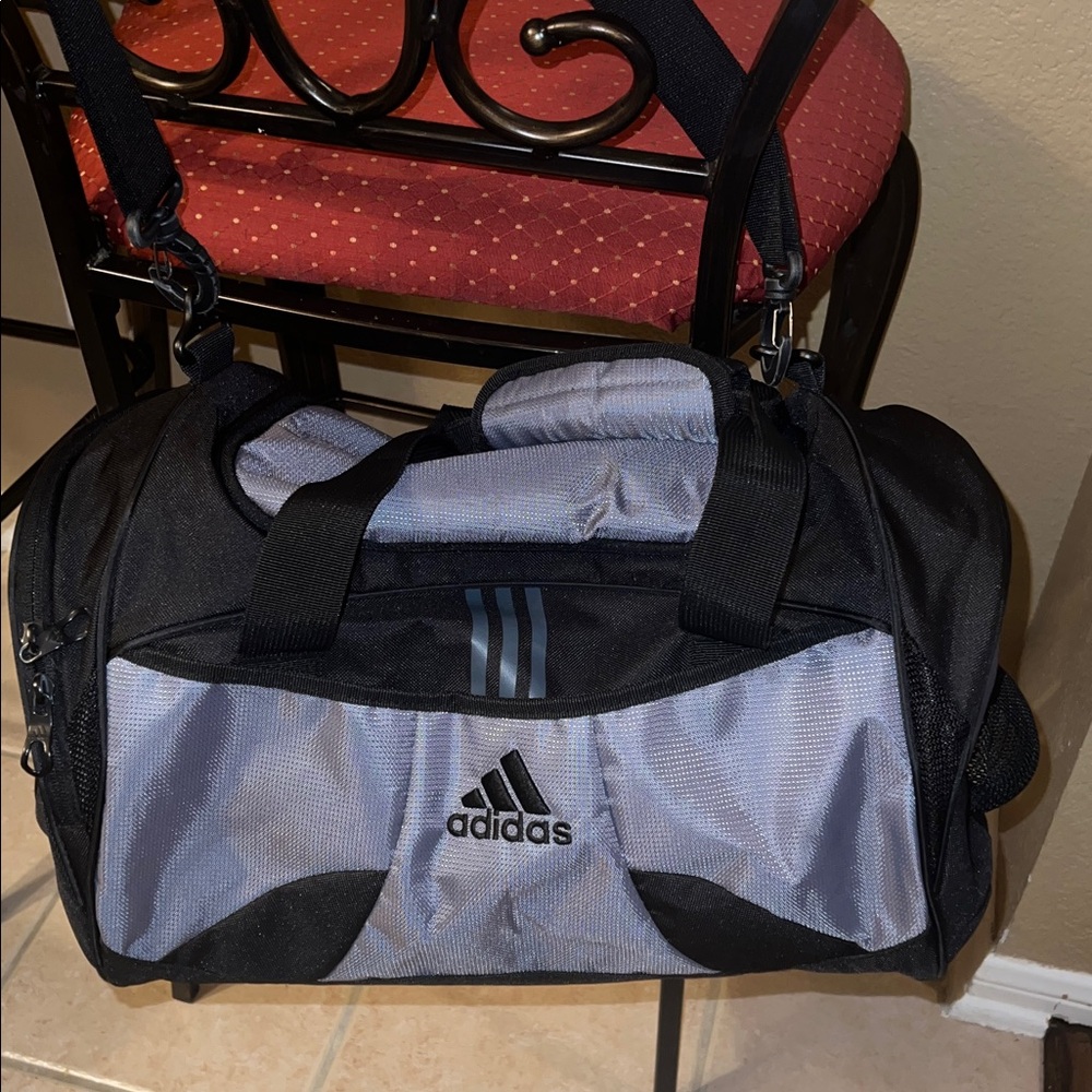 Adidas Athletic Sports Bag with Multiple Pockets- EUC, *like new*